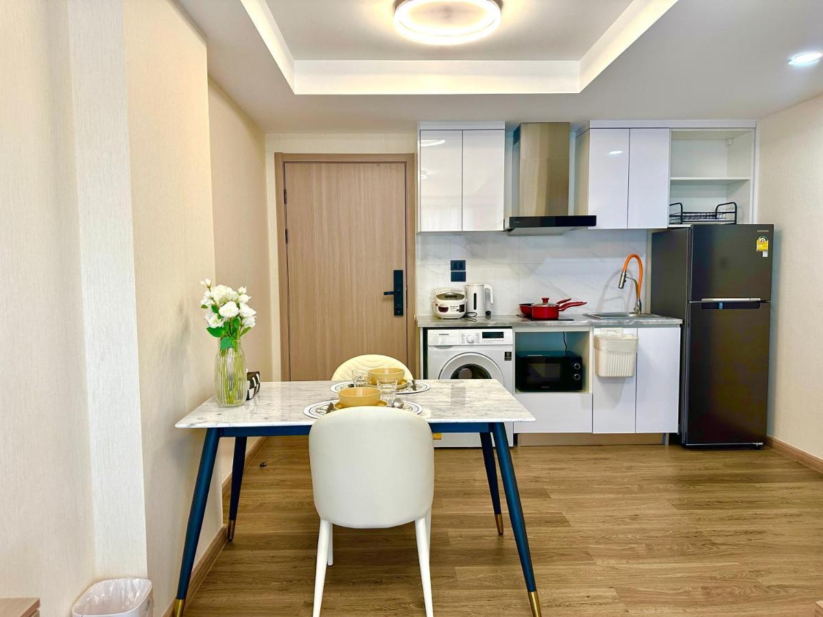【清迈豪华泳池公寓】3分钟步行至central Festival Apartment *